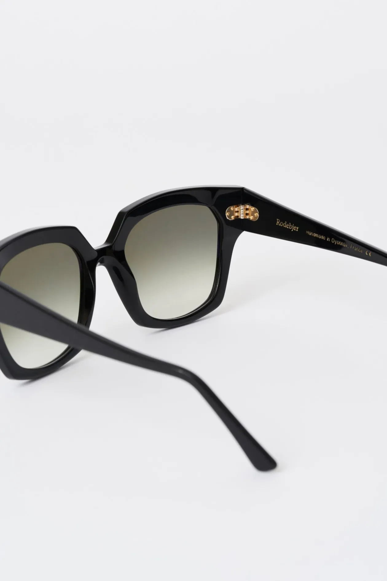 Hydra Sunglasses