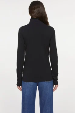 Kiena Turtle Neck