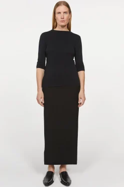 Lancelot Fitted Top