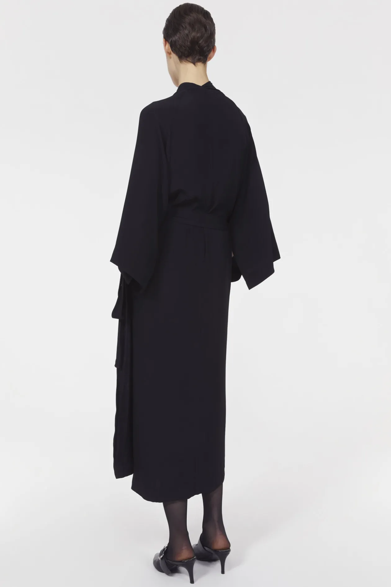 Mabelin Cape Dress