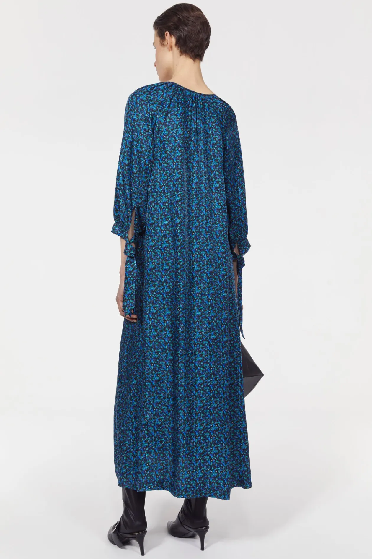 Vendela Floral Dress